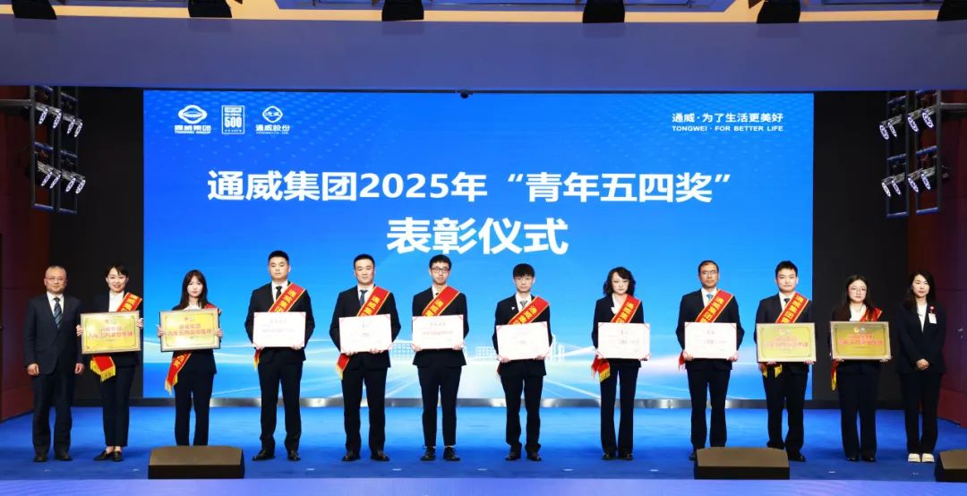 d5b3116651e3130cd4d9e5b08b9af4f6.jpg d5b3116651e3130cd4d9e5b08b9af4f6.jpg