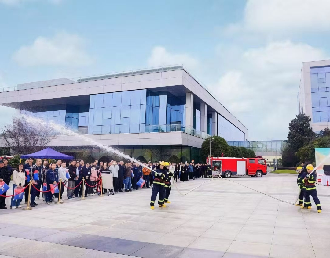 86b68c1011bc19301a990410367a7819.jpg 86b68c1011bc19301a990410367a7819.jpg